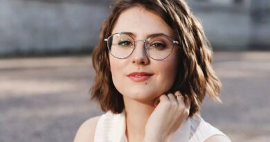 a beautiful girl in glasses